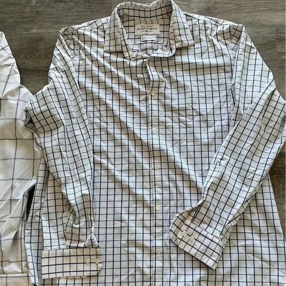 Bundle of TWO XXL Performance Men’s Dress Shirts - Picture 2 of 11